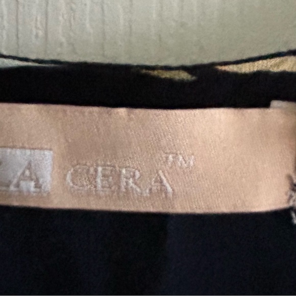 Long Hawaiian Beach Dress - Picture 3 of 3